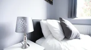Honest Hospital House Apartment 1 - Image 3