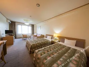 Toyotako Hotel and Golf Club - Image 4