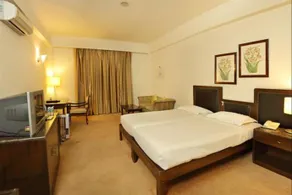 Claremont Hotel and Convention Centre - Image 4