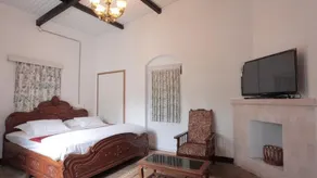 Hutsy Marsh Villa - Image 5