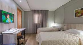 Hotel Mirage Rolandia - Image 5