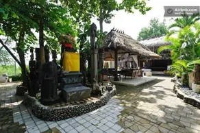 Phoenix Villa - Image 2