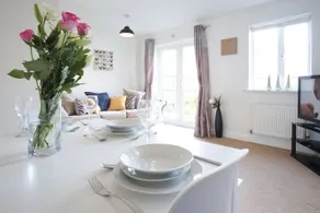 Bank Side House by KVM Serviced Accommodation - Image 4