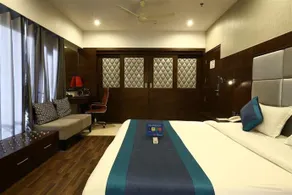 FabHotel Brown Road - Image 4