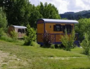 Les Roulottes et Cabanes du Livradois - Image 2
