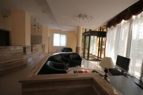 Hotel Oscar - Image 5