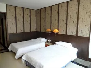 Swan Lake Spring Resort - Image 3