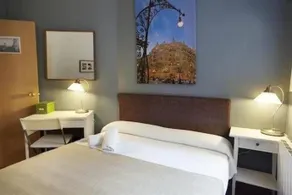 Padilla Guest House - Image 3