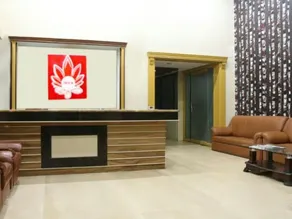 Hotel Sunrise - Image 3