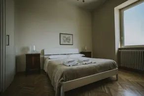 CASA 900 - Image 2
