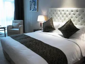 Pudong International Talent City Hotel - Image 5