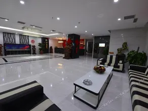 Candy Fashion Business Hotel - Image 4