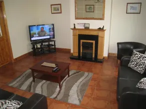 Bricin Lodge Self-Catering Accommodation - Image 2