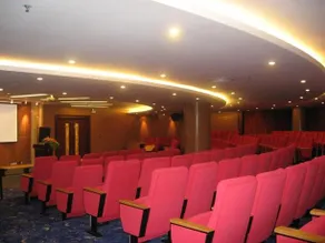 Recom Hotel - Image 5