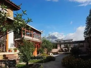 Lijiang Country Lodge - Image 2