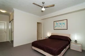 Redcliffe Central - Image 2