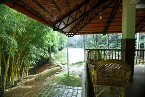 Bamboo Creek Resort - Image 2
