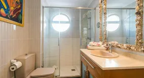 Fantastico apartamento con piscina - Image 4