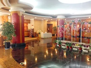 Longxiang Hotel - Image 4