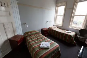 Kirk On Harris Hotel - Image 4