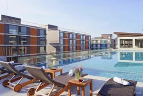 Balcony Courtyard Sriracha Hotel & Serviced Apartments - Image 3