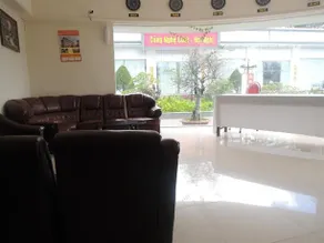 Lavy Hotel Dalat - Image 4