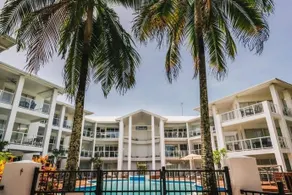 The Boutique Collection at 306 on the Beach Luxury Apartment - Image 1