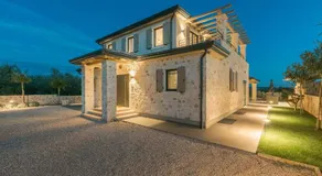 Exclusive Living Villas - Image 3
