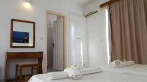 Flame Lily Studios And Apartments - Image 3