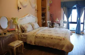Alice's Hostel - Image 1
