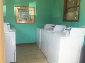 Drifters Reef Motel - Image 2