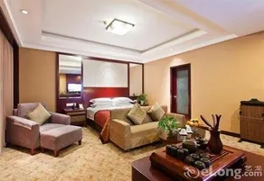New Golden Star Hotel - Image 4