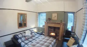 Gamekeepers Cottage Hayfield - Image 5