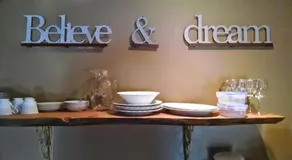 Village Inn Saugerties - Image 2