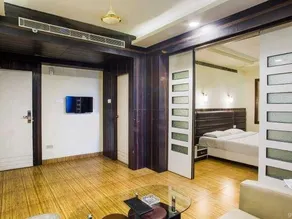 Hotel Emerald Kolkata - Image 4