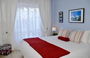 Apartment in La Mairena - Image 2