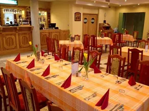 Aranytal Hotel - Image 5