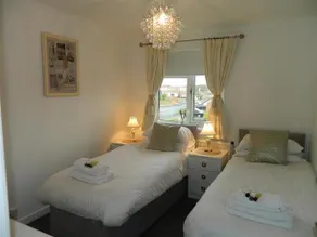 Corporate/Holiday Let - Image 3