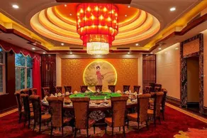 Zhaojun Hotel - Image 2