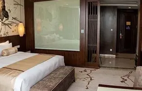 World Trade Center Hotel - Image 2