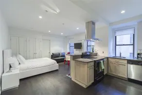5th Avenue Suites - Image 5
