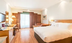 Crowne Plaza Abu Dhabi, an IHG Hotel - Image 5