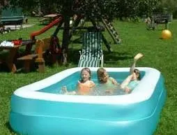 Apartamento vacacional con barbacoa, jacuzzi y jardín - Image 2