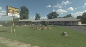 Budget Inn Harrisonburg - Image 2