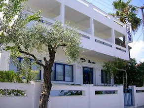 Danae Hotel - Image 3