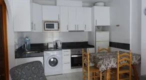 Gladmar Apartment - Image 3
