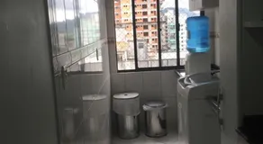 LINDO APARTAMENTO EM MEIA PRAIA-1 quadra do mar! Melhor localização! - Image 3