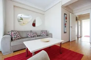 Home Aparts Cihangir - Image 4