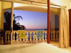 Potrero Sunset Condominium - Image 4