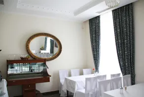 Avra Spa Hotel - Image 4